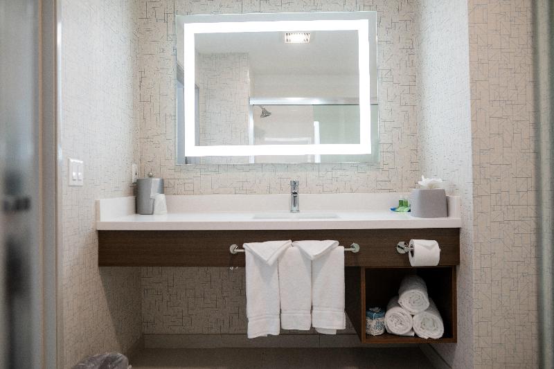 Номер Стандарт, Holiday Inn Express San Clemente N – Beach Area, An Ihg