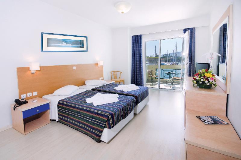 シングルデラックスルーム, Kosta Palace