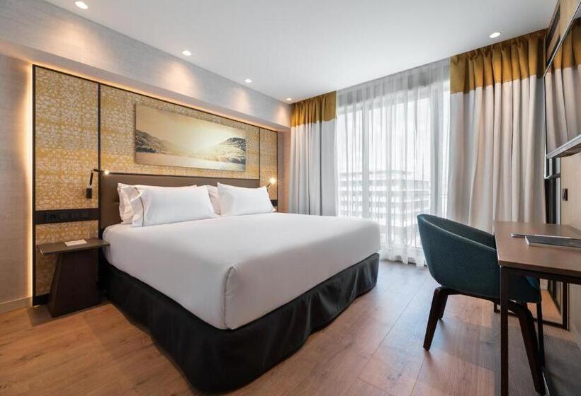 Quarto Deluxe com Vistas, Eurostars Aliados