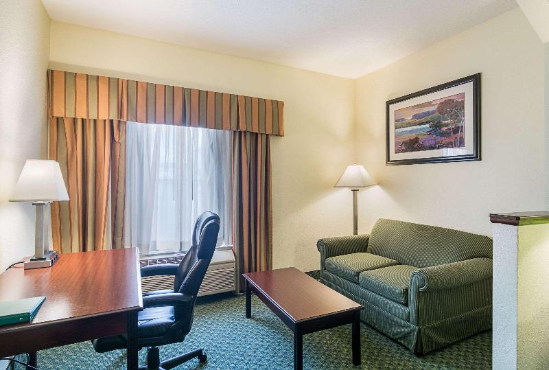 Номер Стандартный с Видом, Hyatt Place London Heathrow Airport