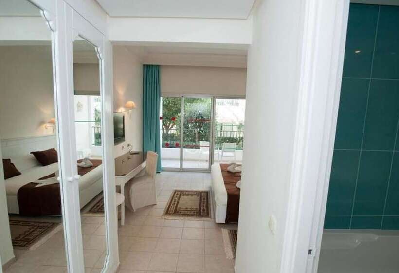 Quarto Triplo Estandar, Soviva Resort   Families Only