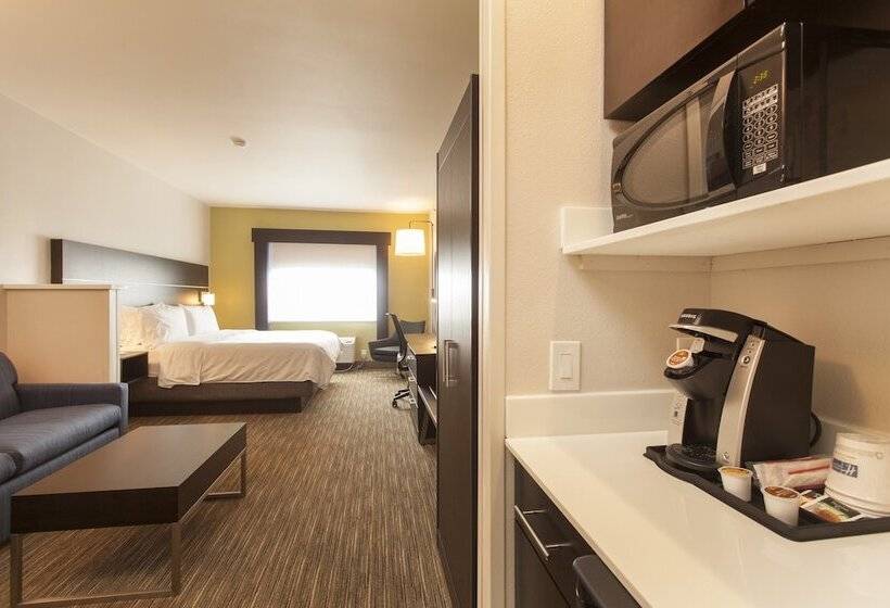Люкс, Holiday Inn Express & Suites