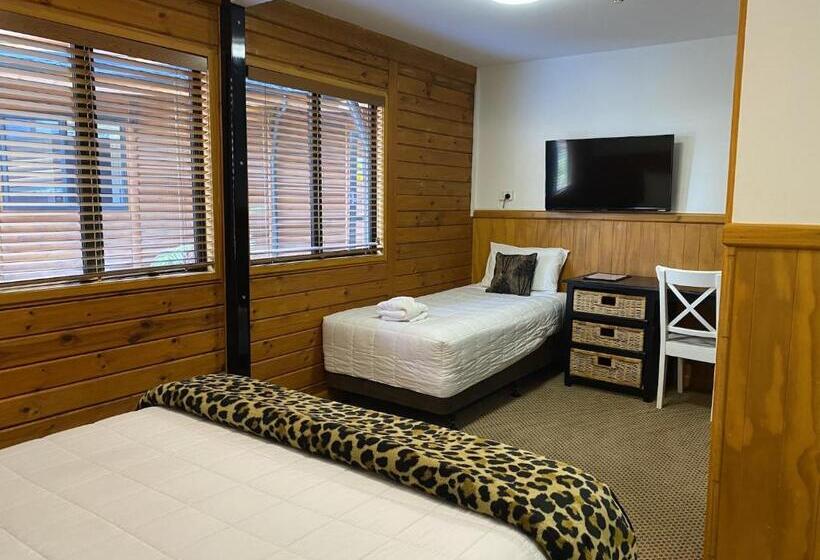Студия Стандарт, Lakefront Lodge Taupo