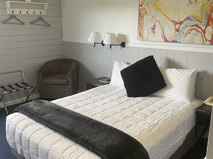 Студия Стандарт, Lakefront Lodge Taupo
