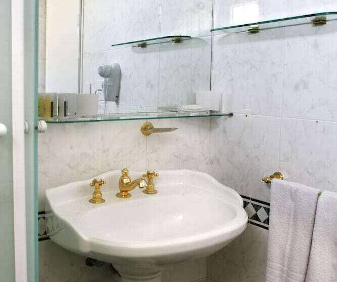 اتاق استاندارد, Nina Suites