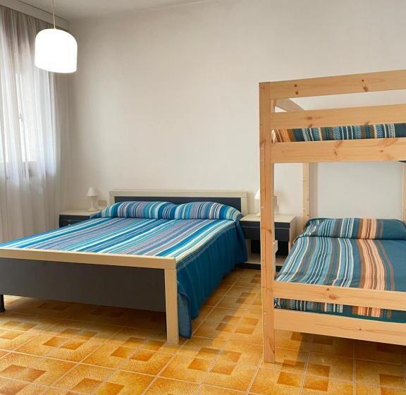 1 Bedroom Apartment with Terrace, Condominio Union Walterigato Apartments Solo Per Famiglie