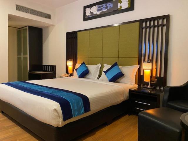 Quarto Deluxe, Ebony Boutique