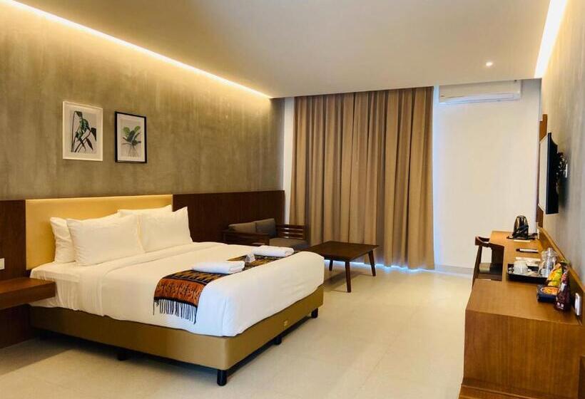 Люкс Вид на Море, Kambaniru Beach Hotel And Resort