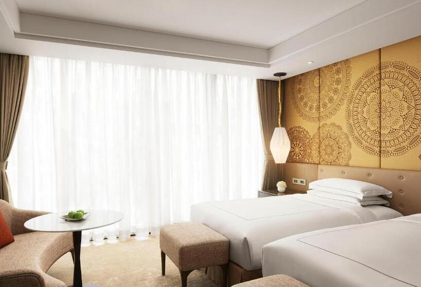 Студия Стандарт, Taj Wellington Mews Chennai