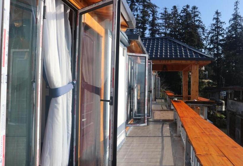 اتاق استاندارد با چشم‌انداز کوهستان, Mây Núi Homestay