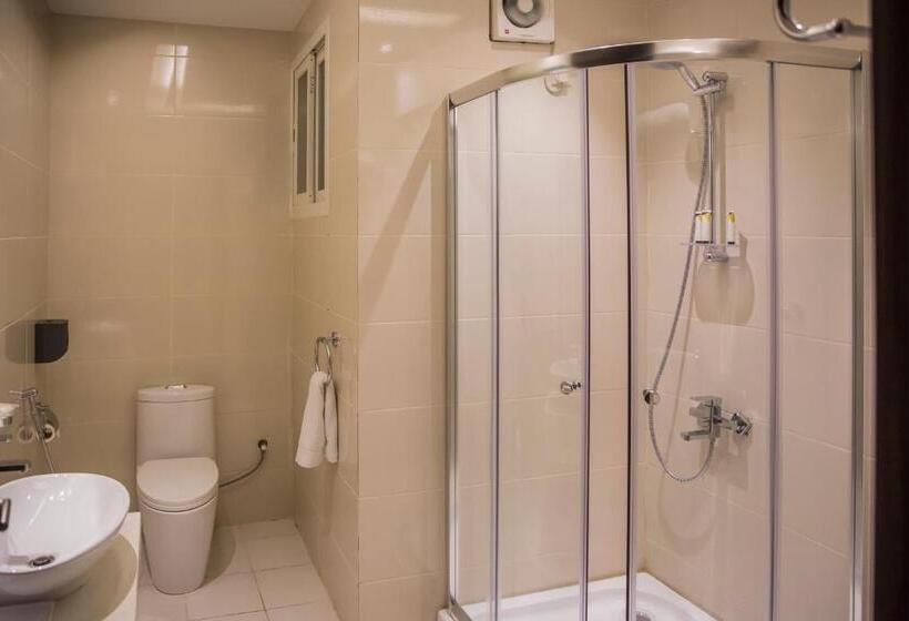 Полулюкс, Al Aryam Serviced Apart