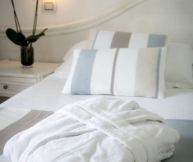 Номер Superior Вид на Море, Gabbiano Azzurro Hotel & Suites