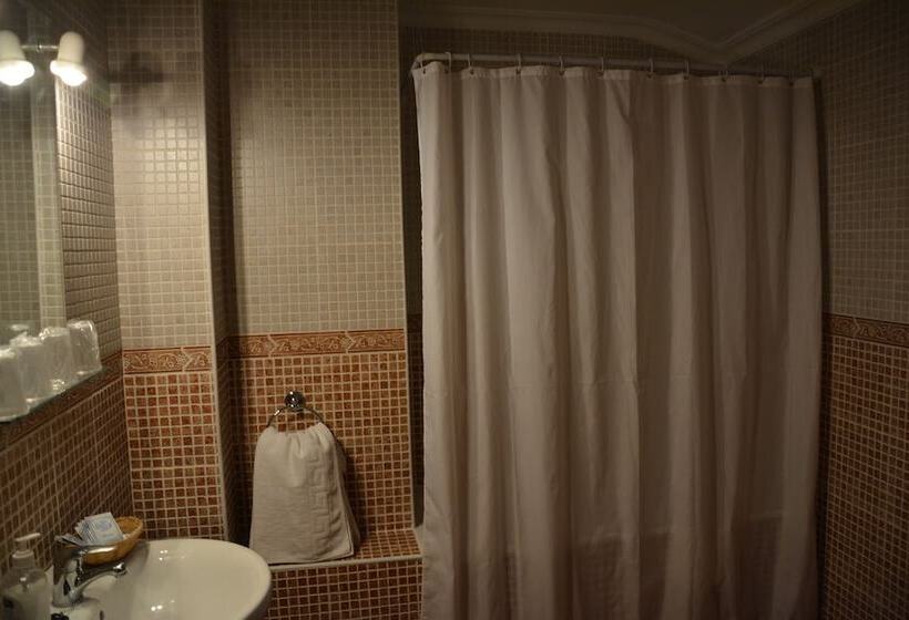 标准三人间, Hostal San Miguel