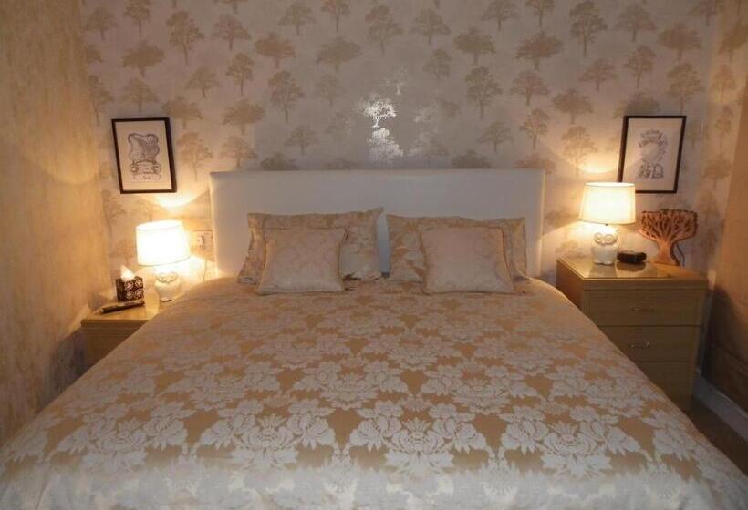 اتاق استاندارد با تخت بزرگ, Maison Dieu Guest House