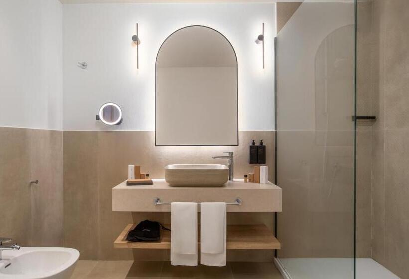 Люкс, Mangias Sardinia Resort