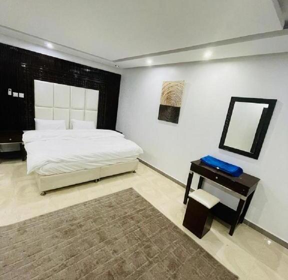 Family Suite, Desert Palm Apart
