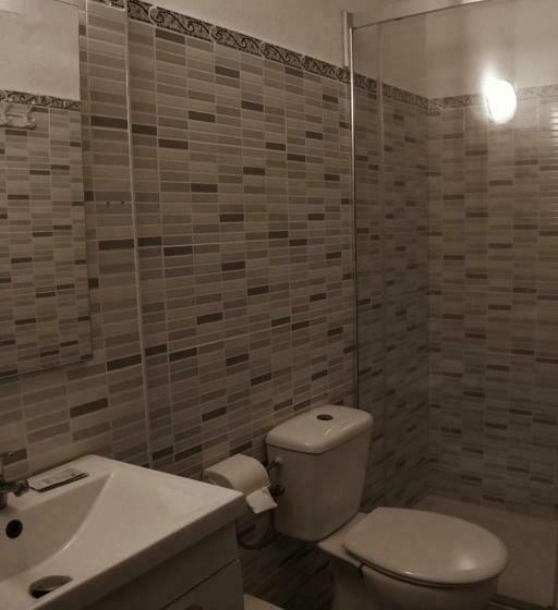 Standard Kolmen Hengen Huone, Hostal Costa De La Luz
