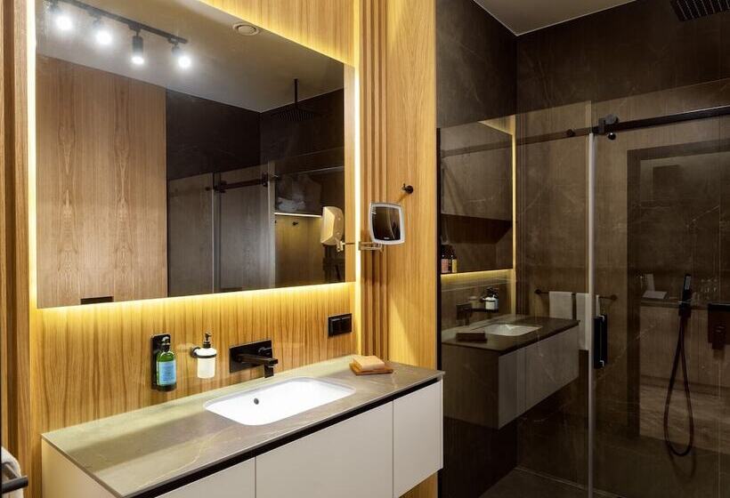 Полулюкс, City Park Hotel & Residence