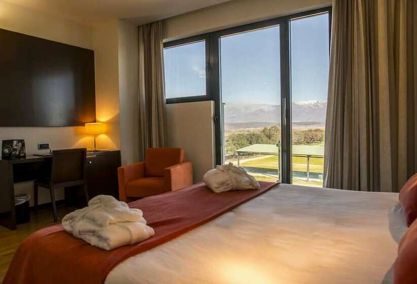 Полулюкс, Hospedium Hotel Valles De Gredos Golf