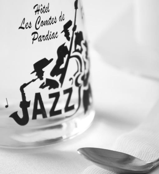 Номер Стандарт Индивидуальный, Hôtel Les Comtes De Pardiac
