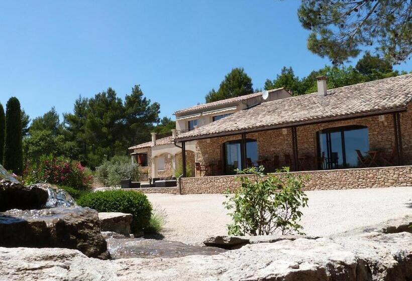 سوییت جونیور, Le Jas De Joucas Hôtel Restaurant