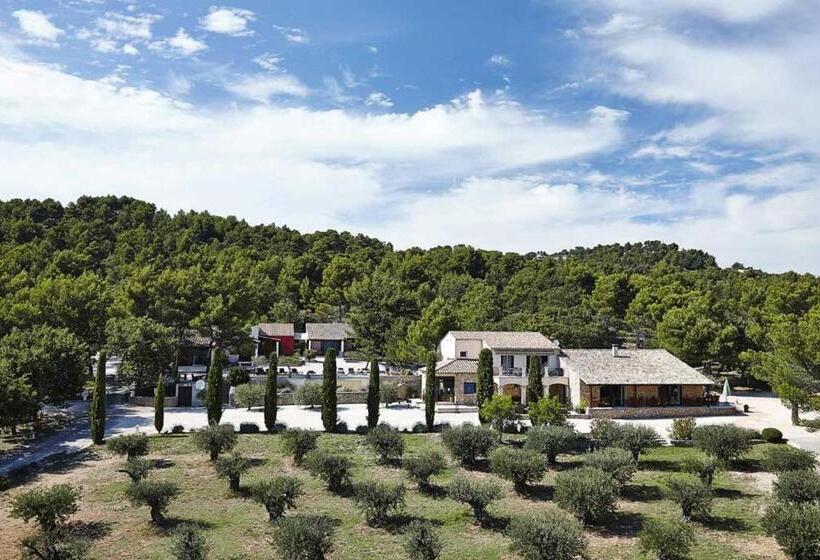 سوییت, Le Jas De Joucas Hôtel Restaurant