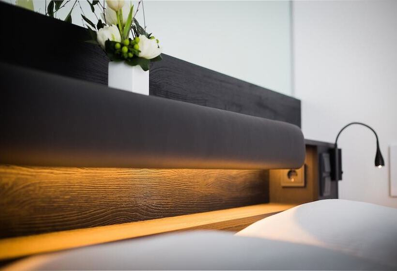 Basis Zimmer, Lindemann S