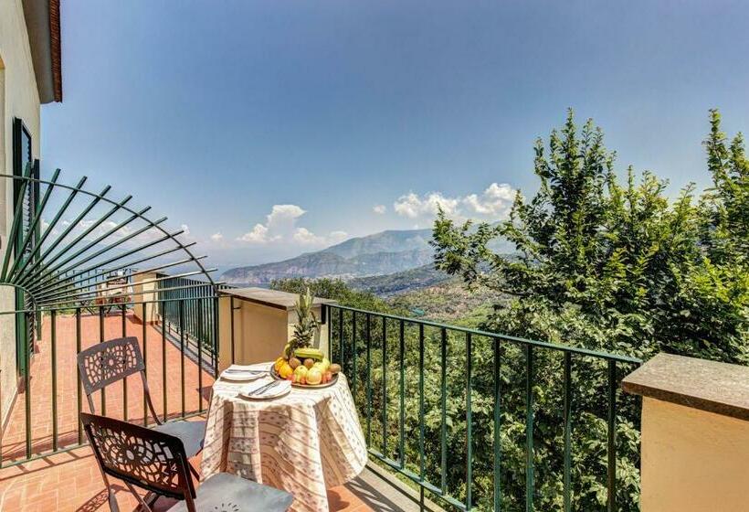 Номер Стандарт Вид на Море, Villa Romita