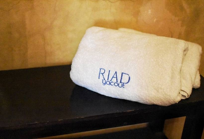 디럭스 스위트, Riad Yacout
