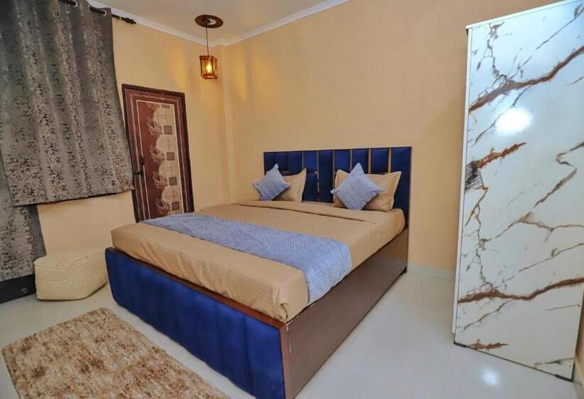 Quarto Estandar, Oyo 78628 Townhouse 136 Sector 46 Vikas Marg