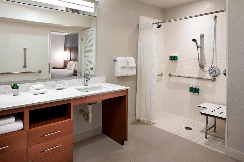 Номер Deluxe, Colmar Tropicale