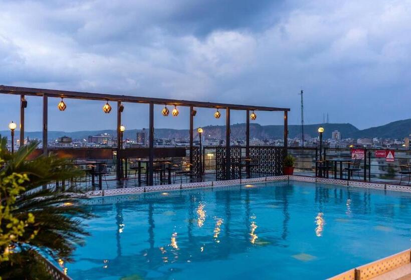 Quarto Estandar, Ramada By Wyndham Jaipur