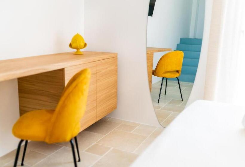 Номер Стандарт Вид на Море, B&b A C Caste