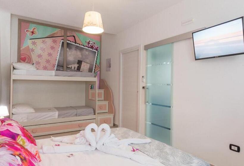 اتاق خانوادگی, B&b Annita   Porto Cesareo