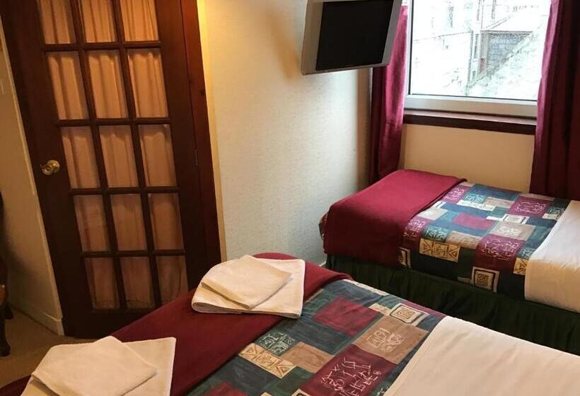 Номер Стандарт, The Royal Crown Guest House