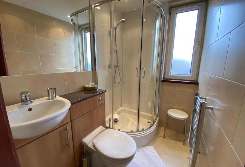 Номер Стандарт, The Royal Crown Guest House