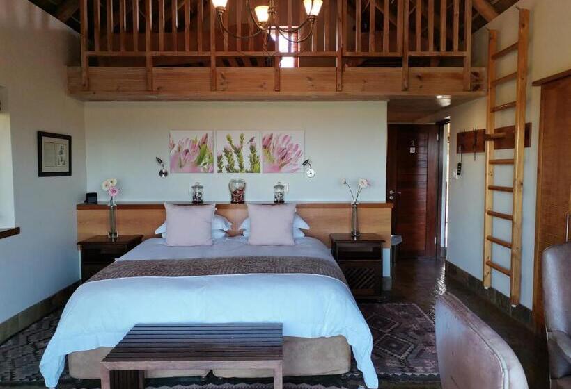 Четырехместный Номер Стандарт, Paradise Cove
