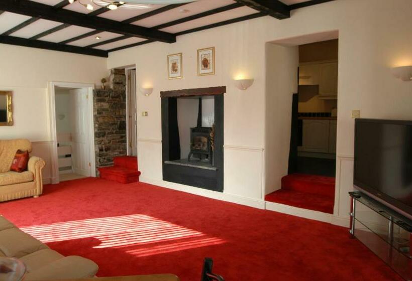 Апартаменты 2 Спальни, Embleton Spa Hotel & Apartments