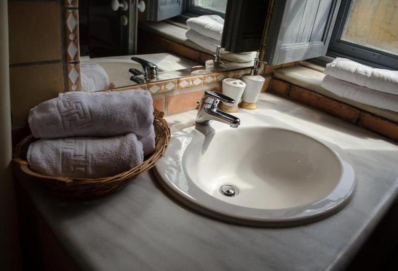 Family Suite, 1821 En Dolianis