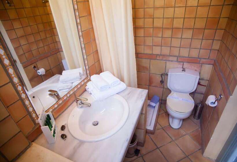 Family Suite, 1821 En Dolianis