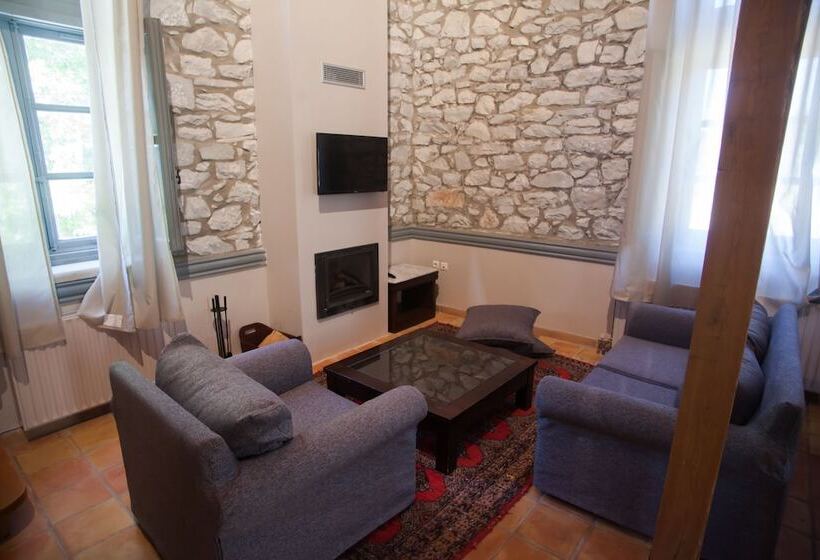 Family Suite, 1821 En Dolianis