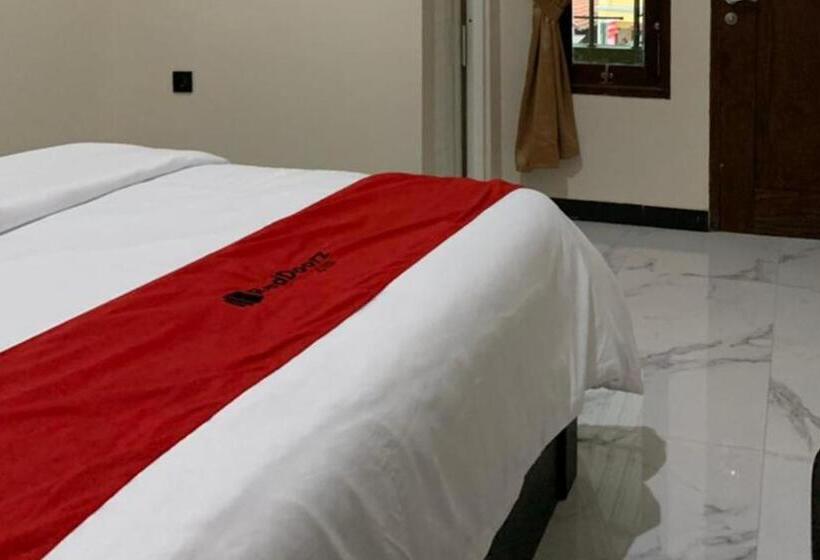 Номер Стандарт, Reddoorz Syariah Near Kawasan Simpang Lima Pati
