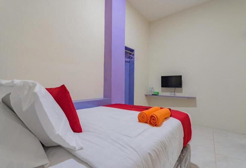 Номер Стандарт Индивидуальный, Reddoorz Near Trans Studio Bandung 3