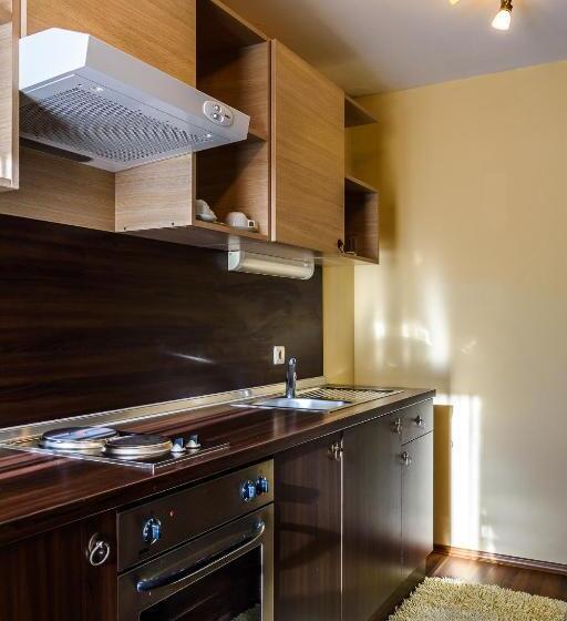 Студио Стандарт с Балконом, Apart Hotel Dream