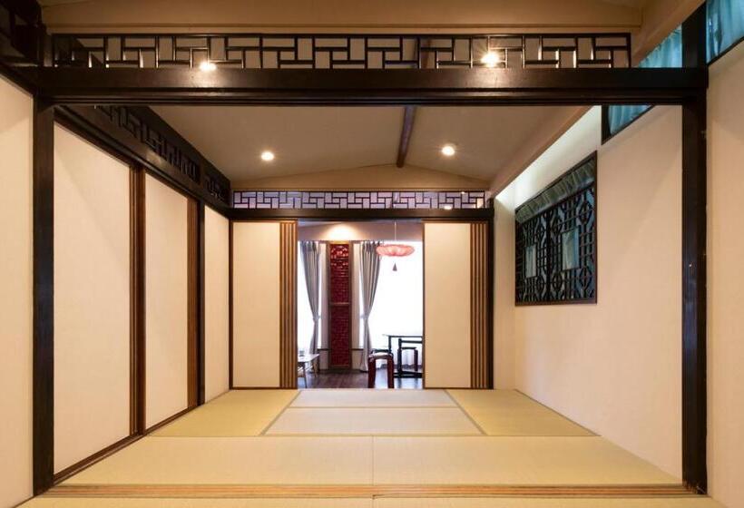 جناح عائلي, Room Inn Shanghai 横浜中華街 Room3