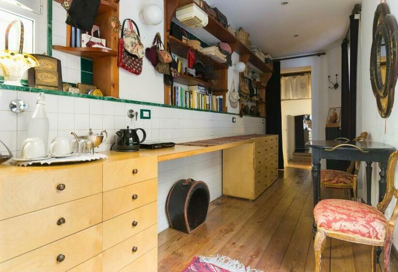 اتاق استاندارد, B&b Albertad