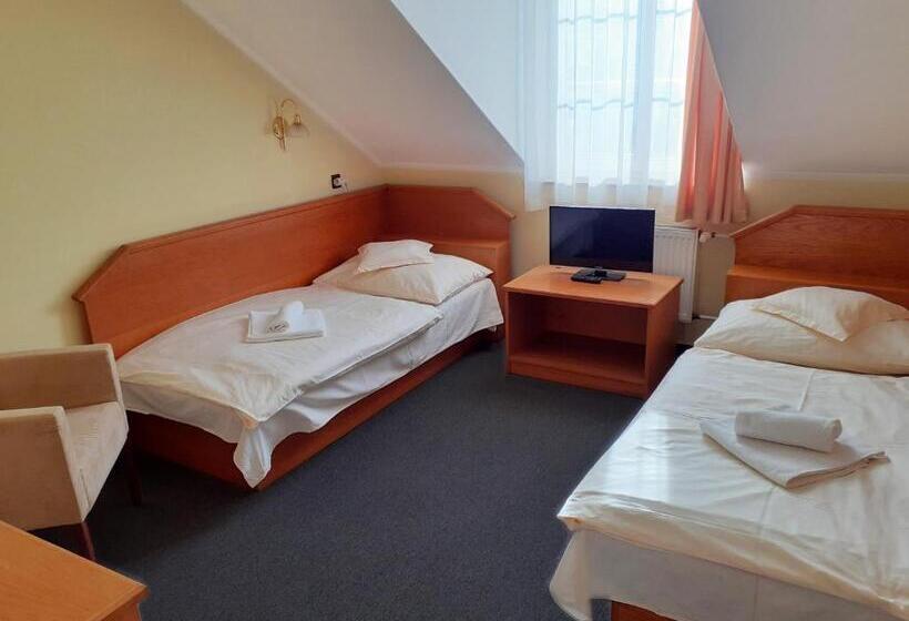 Номер Стандарт, Casanova