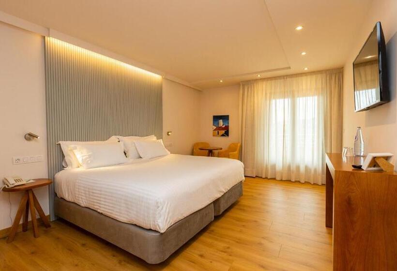 Superior Room with Terrace, O Cabazo