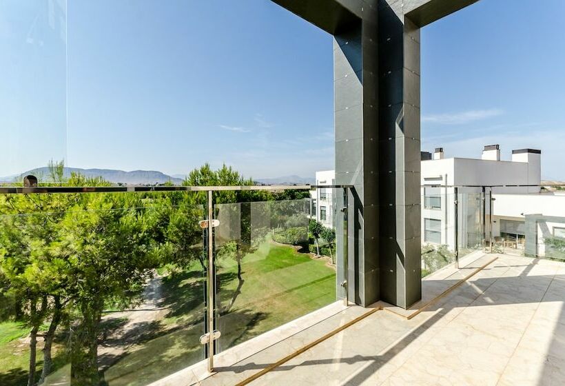 Apartamento Familiar, El Plantio Golf Resort