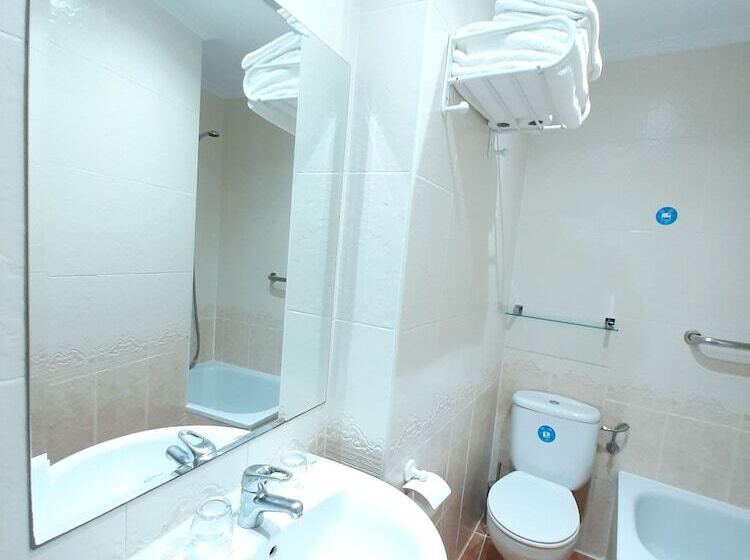اتاق استاندارد, Hostal Las Fuentes